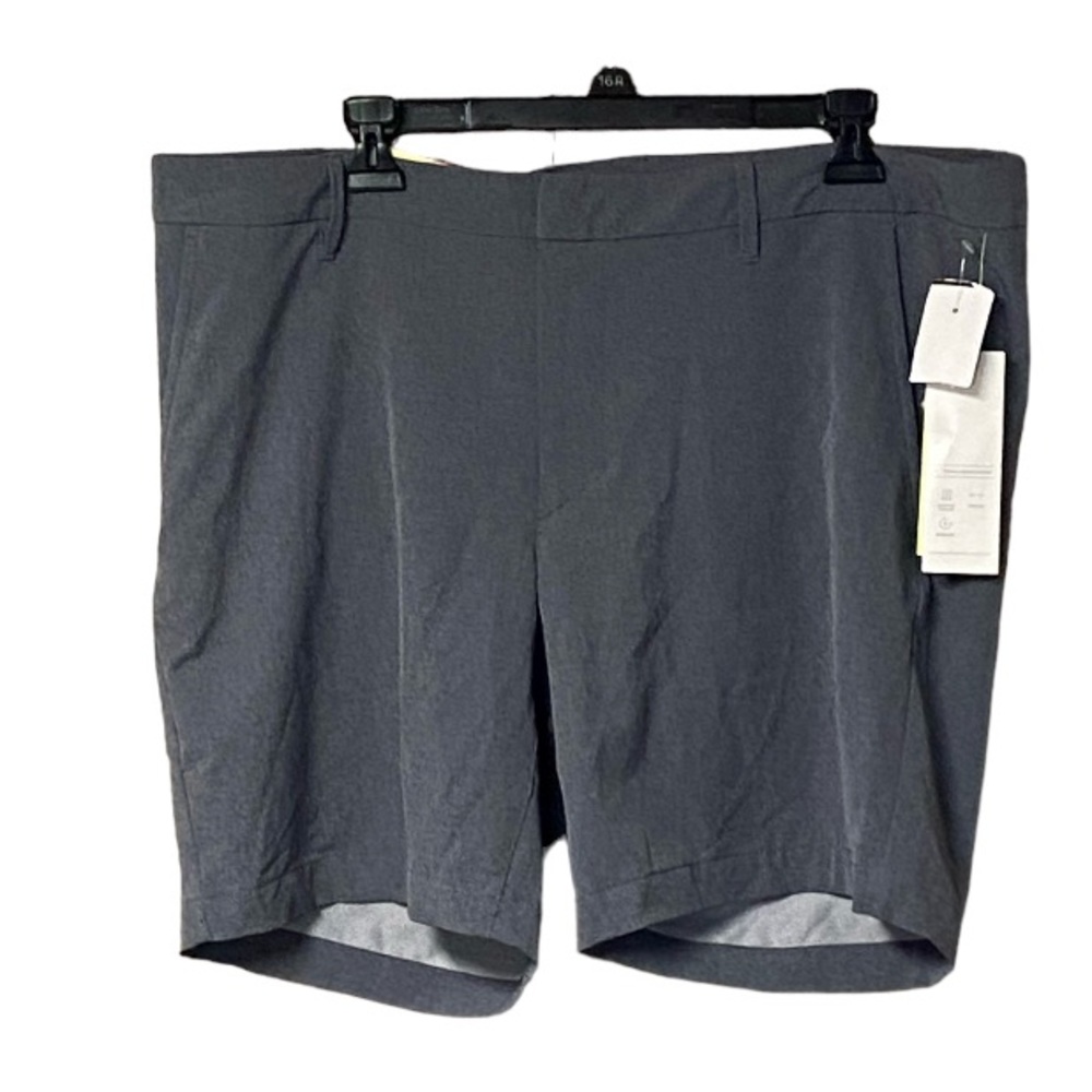 NWT all in motion Golf Shorts SZ 40